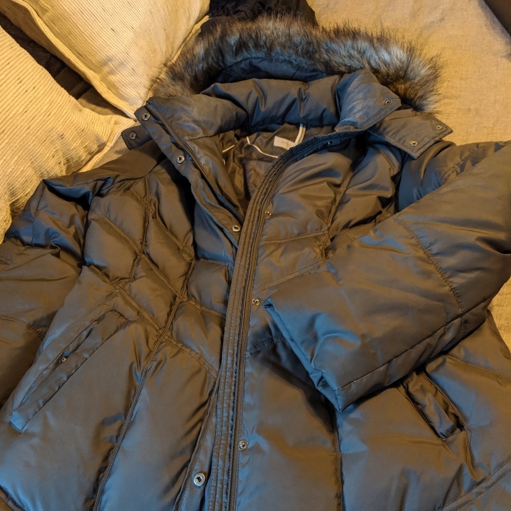 Woman's puffer coat